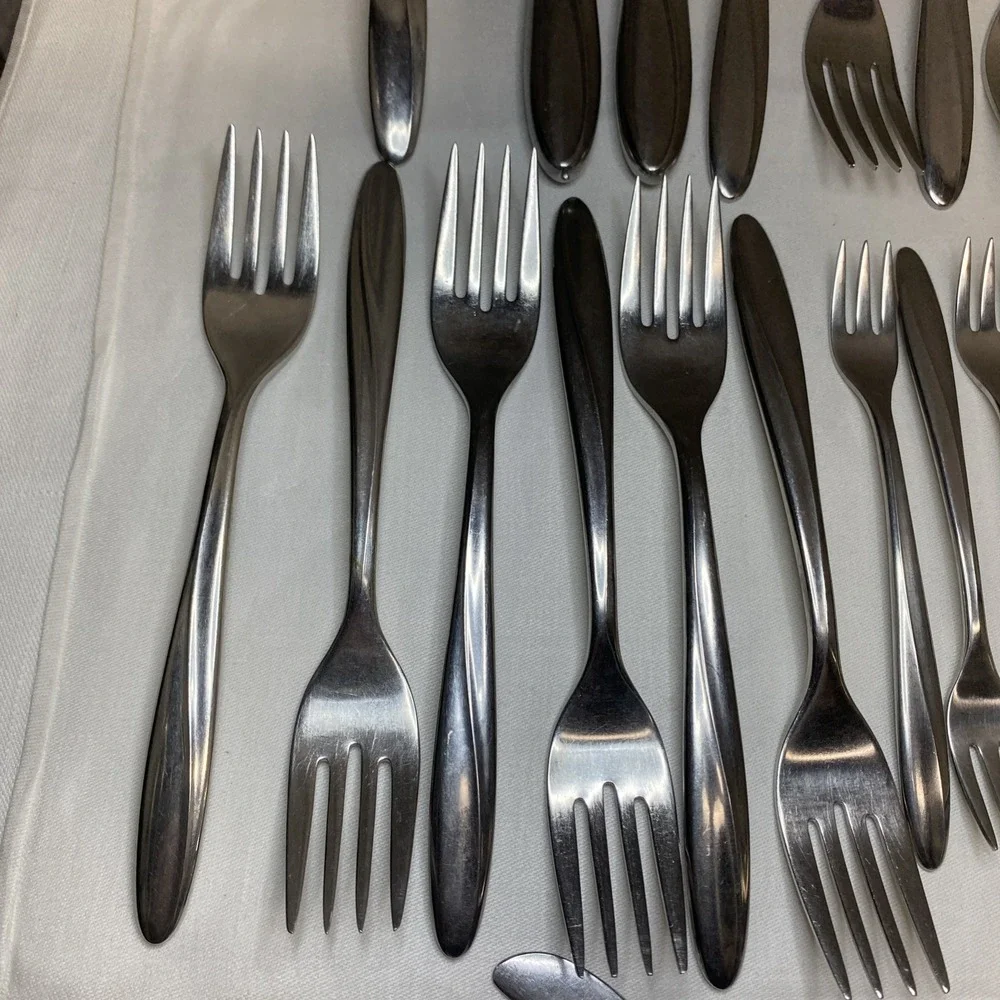 International Deluxe Stainless Flatware CHRISTIANIA‎ 36 Pc Forks Spoons Etc Lot